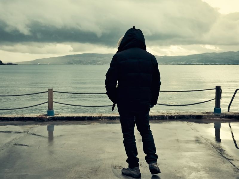 O medo de ser abandonado pode fazer alguém se perder de si mesmo